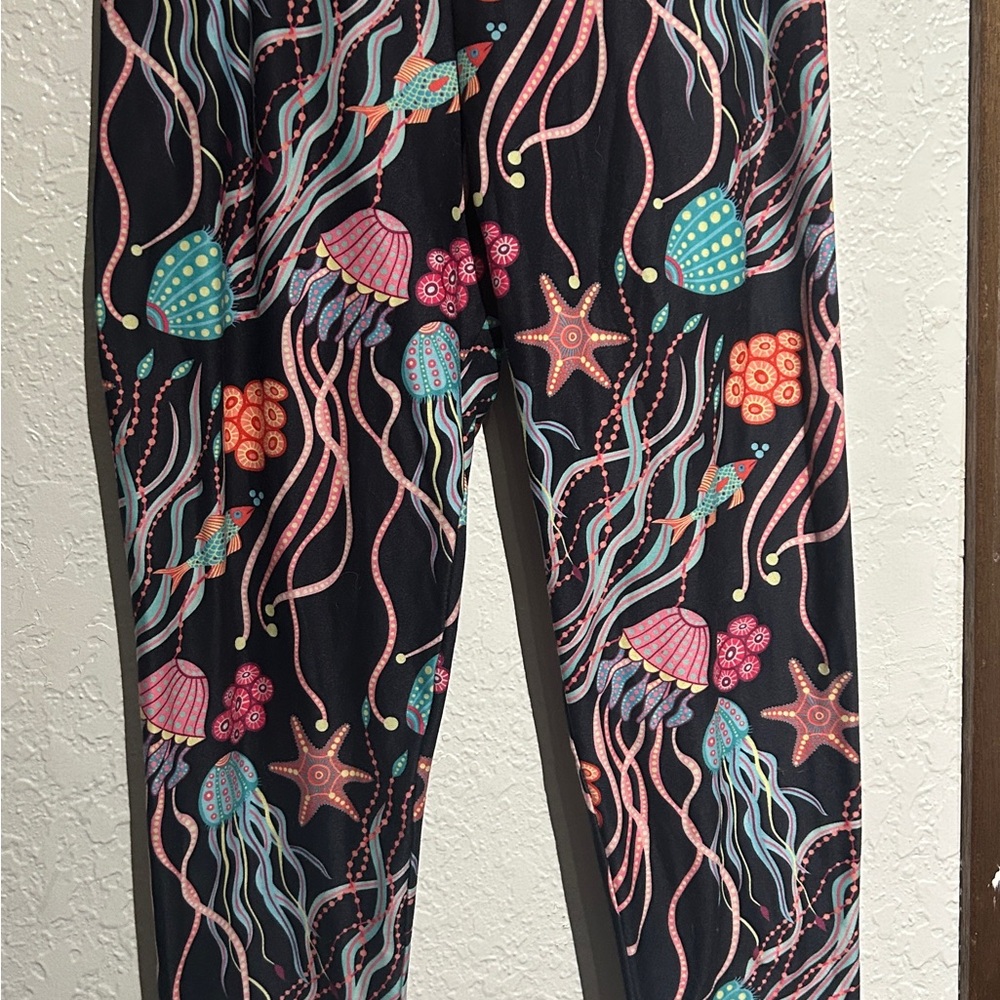 Jellyfish Sea Life Print Leggings